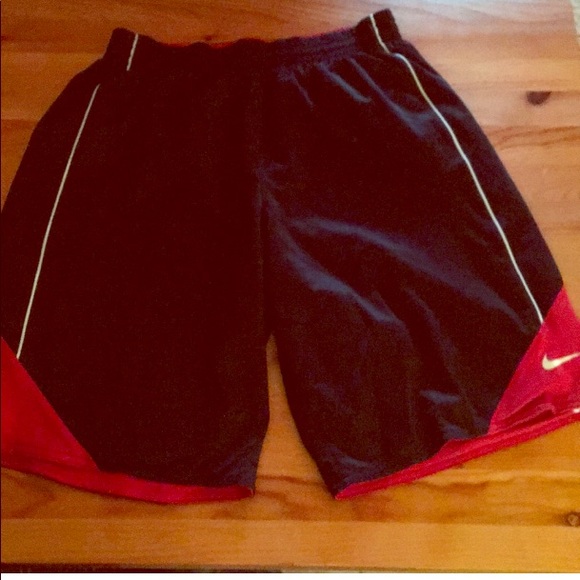 Nike Other - NIKE 🏀 BLACK REVERSIBLE BASKETBALL SHORTS Men’s L